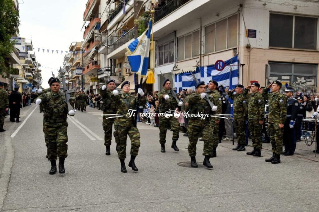 Μεσολόγγι: Δείτε φωτογραφίες από την παρέλαση της 28ης Οκτωβρίου