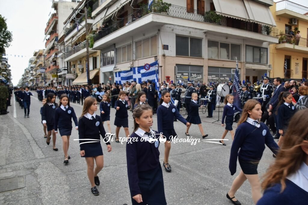 Μεσολόγγι: Δείτε φωτογραφίες από την παρέλαση της 28ης Οκτωβρίου