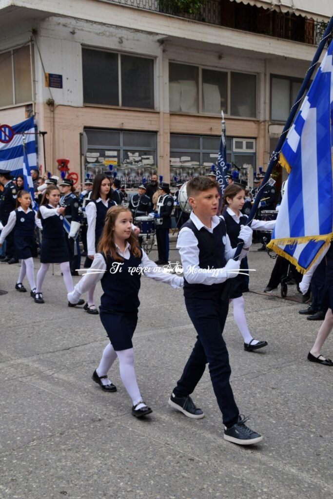 Μεσολόγγι: Δείτε φωτογραφίες από την παρέλαση της 28ης Οκτωβρίου