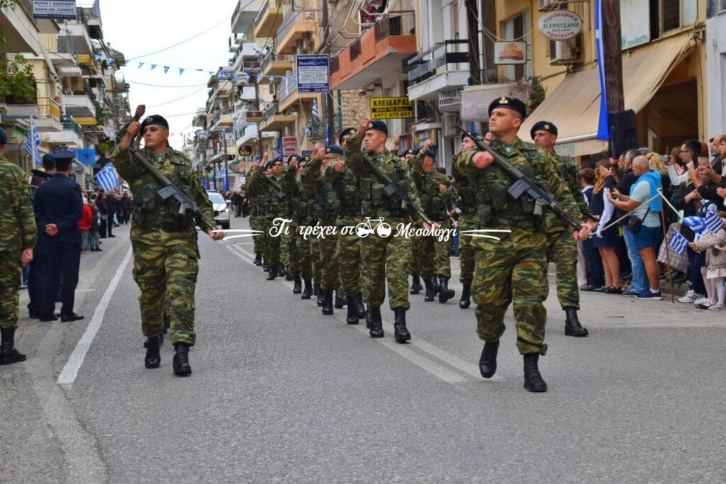 Μεσολόγγι: Δείτε φωτογραφίες από την παρέλαση της 28ης Οκτωβρίου