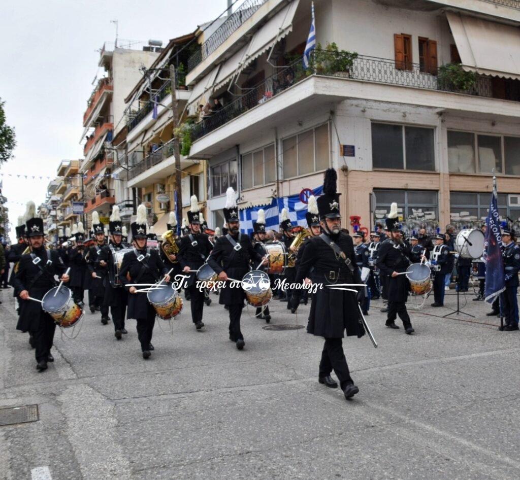Μεσολόγγι: Δείτε φωτογραφίες από την παρέλαση της 28ης Οκτωβρίου