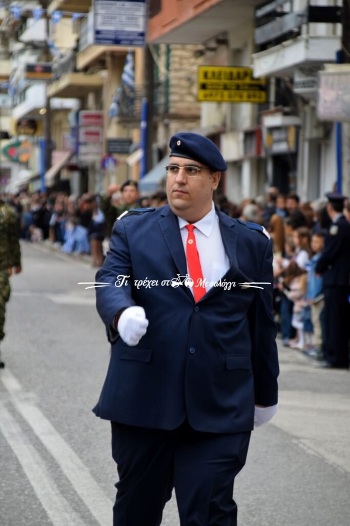 Μεσολόγγι: Δείτε φωτογραφίες από την παρέλαση της 28ης Οκτωβρίου